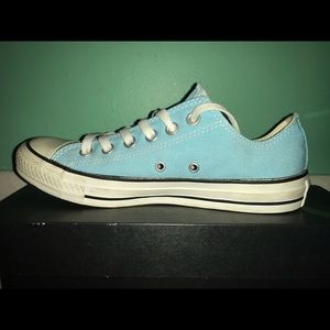 Converse size:8